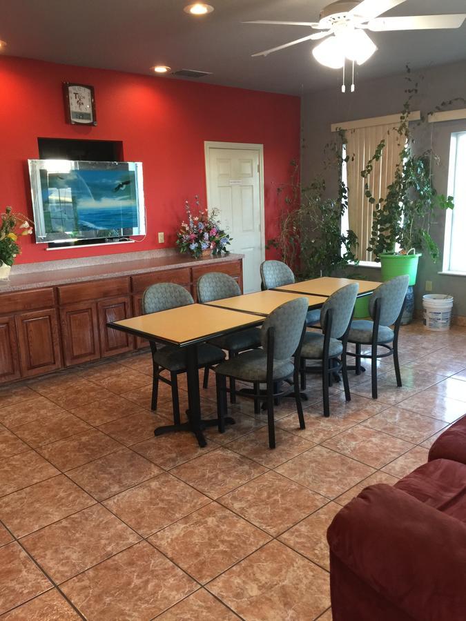 Tech Inn Lubbock Bagian luar foto